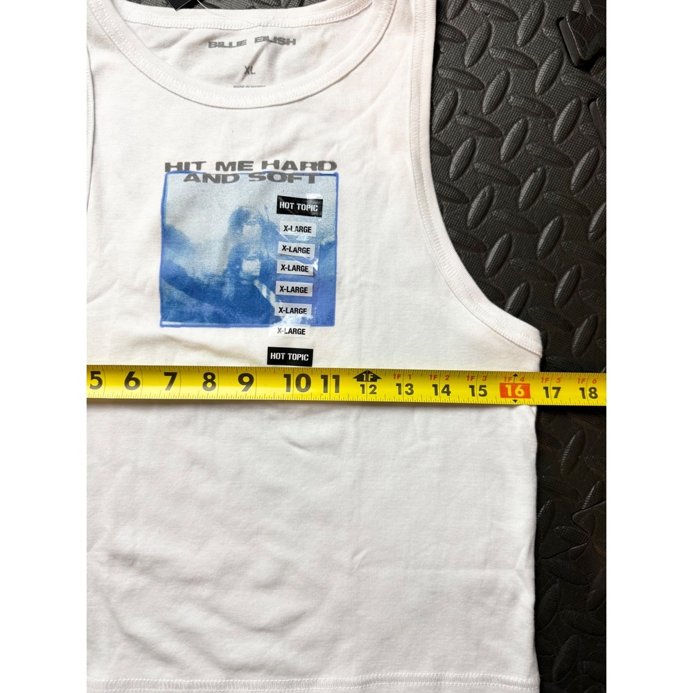 Billie Eilish Hit Me Hard and Soft White Graphic Crop Tank Top Hot Topic XL - Picture 4 of 6